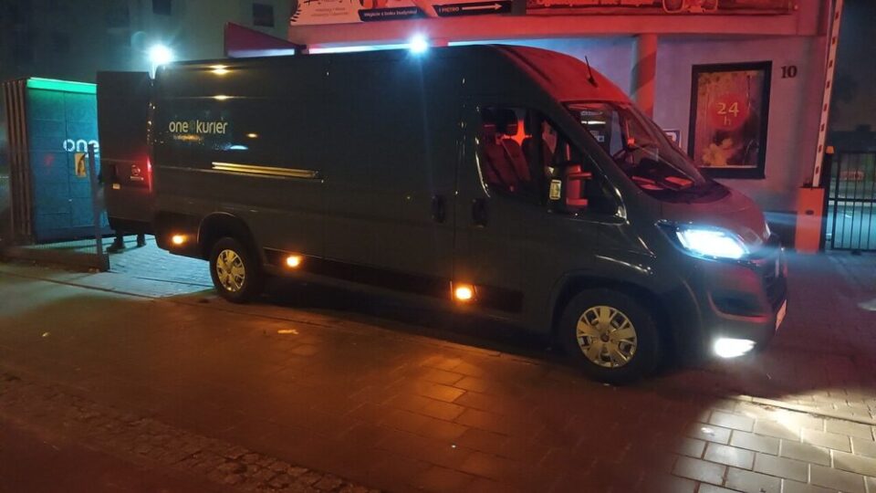 Доставка на пратки в автомат за колети